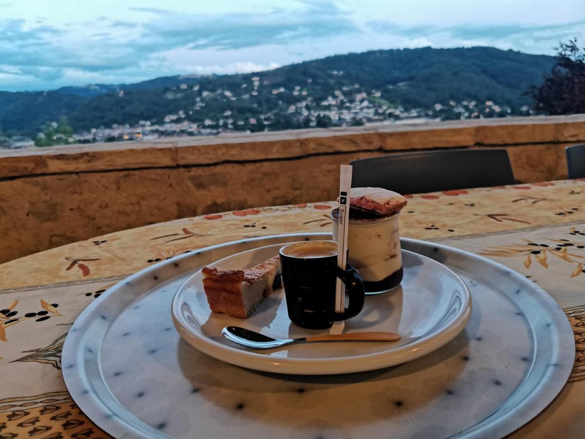Le Senechal Bed & Breakfast Villefranche-de-Rouergue Dış mekan fotoğraf